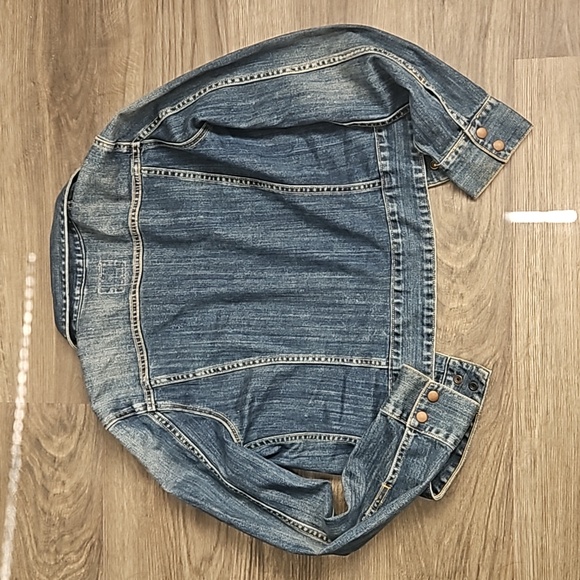 🍀Lucky Brand Denim Jacket 🍀 - Picture 3 of 5